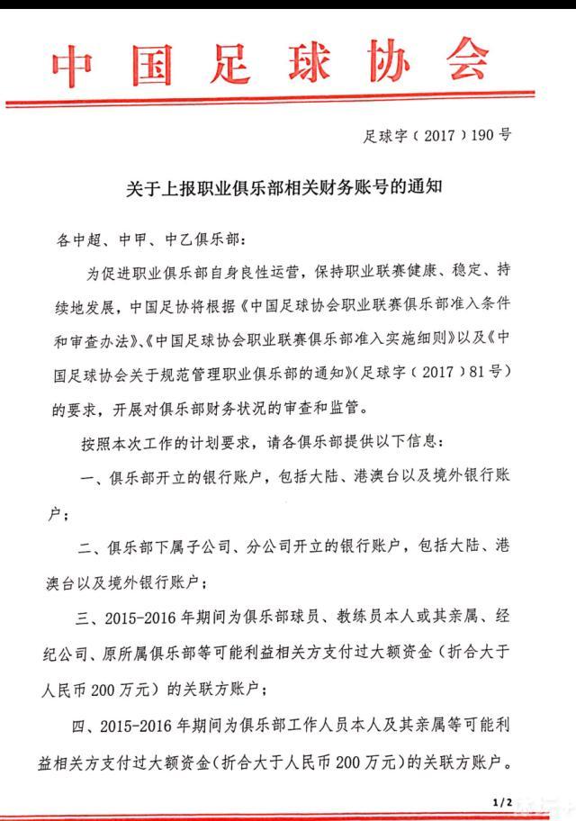 前有阿米尔汗后有阿克谢，接地气英雄改变印度社会前有阿米尔汗后有阿克谢;库玛尔，他们用精湛的演技将印度的社会冲突表现得淋漓尽致，用自己的行动推动着印度社会基础设施的改革与完善，突出人性与社会，尊严与个人的矛盾，在印度人民心中建立起一个;接地气的;民族英雄形象